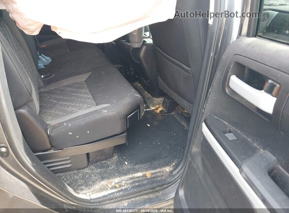 5TFUY5F1XMX960186 2021 TOYOTA TUNDRA Gray Widok naklejki z numerem VIN