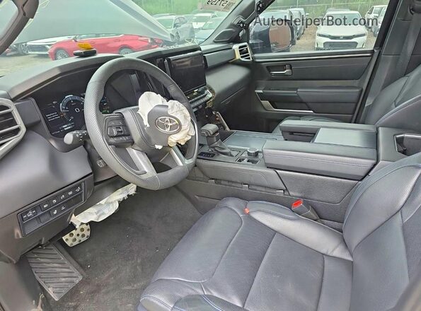 5TFWC5DB0SX090593 2025 TOYOTA TUNDRA Black Вид салону спереду