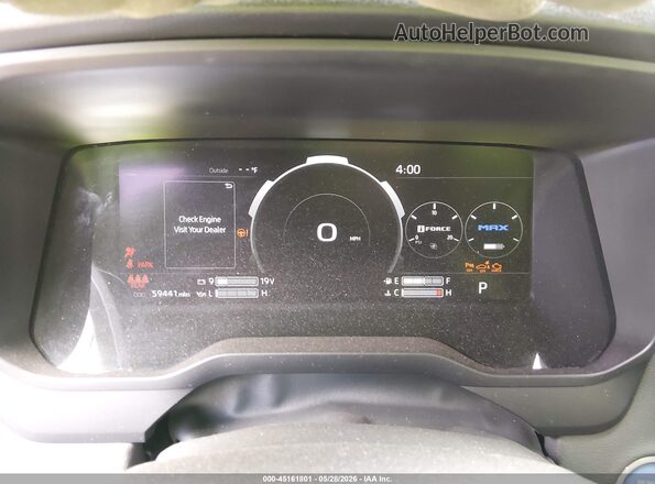 5TFWC5DB5RX083262 2024 TOYOTA TUNDRA HYBRID White Vista de los asientos traseros