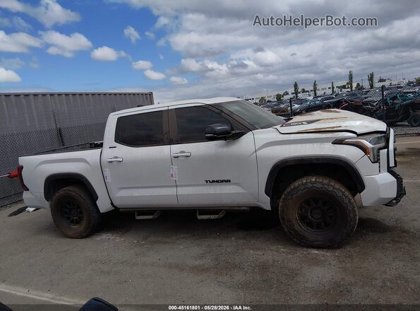 5TFWC5DB5RX083262 2024 TOYOTA TUNDRA HYBRID White Vista interior de 360 grados