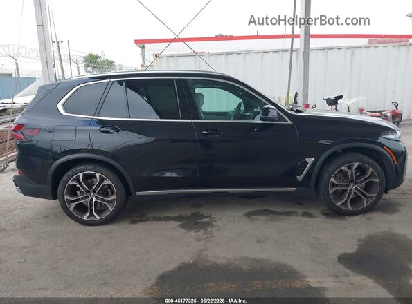 5UX13EU06R9U87117 2024 BMW X5 Black Vista interior trasera
