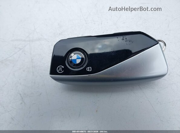 5UX23EM01S9Y82767 2025 BMW X7 Maroon Вид панелі приладів