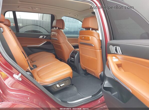 5UX23EM01S9Y82767 2025 BMW X7 Maroon Вид наклейки з VIN-кодом