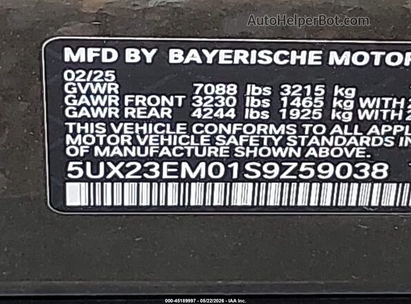 5UX23EM01S9Z59038 2025 BMW X7 Green Widok komory silnika