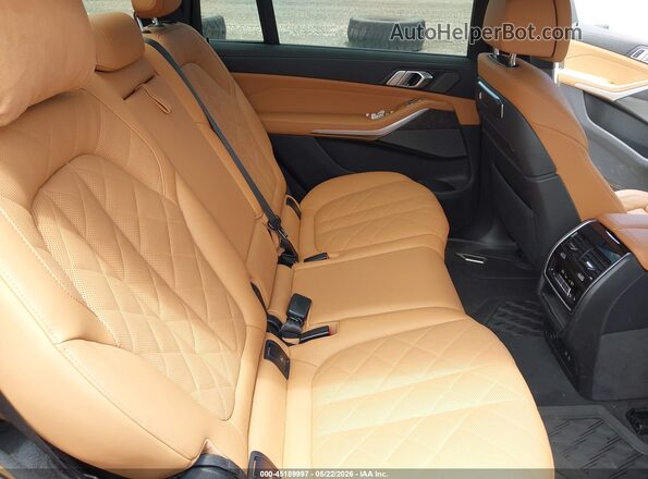 5UX23EM01S9Z59038 2025 BMW X7 Green Widok naklejki z numerem VIN