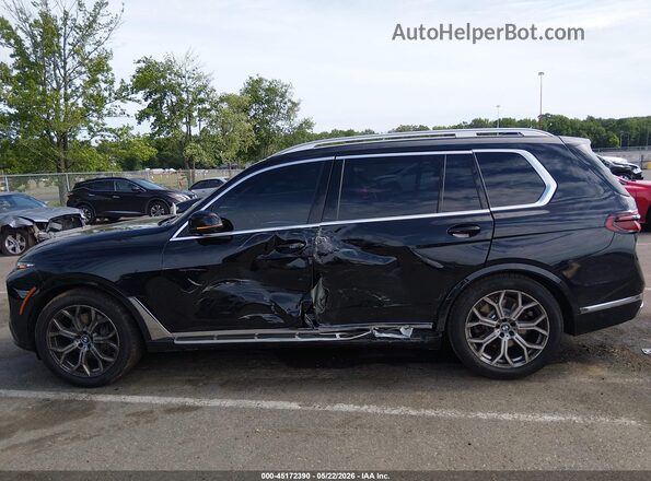 5UX23EM03R9U15408 2024 BMW X7 Black Вид задньої частини салону