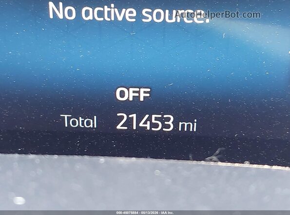 5UX23EM03R9V45818 2024 BMW X7 Light Blue 