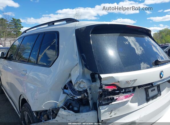 5UX23EM03T9048873 2026 BMW X7 White 
