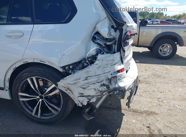 5UX23EM03T9048873 2026 BMW X7 White 