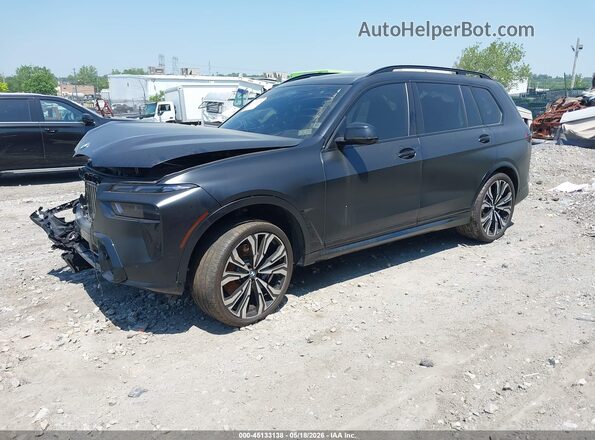 5UX23EM04R9V48453 2024 BMW X7 Black Front left