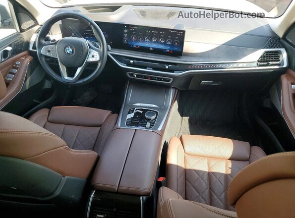 5UX23EM05P9P92075 2023 BMW X7 Gray წინა პანელის ხედი
