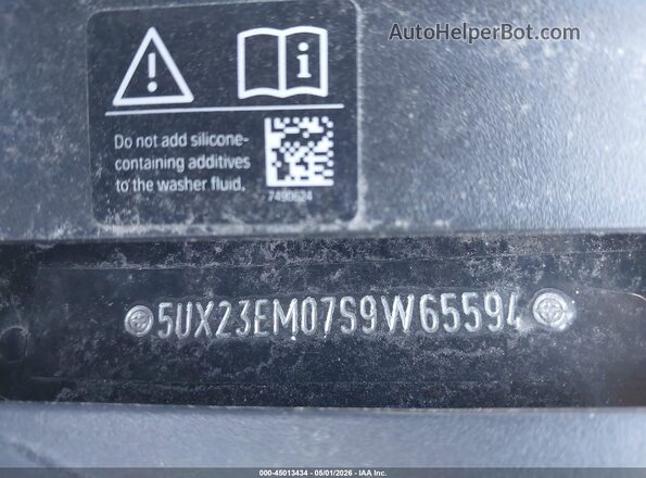 5UX23EM07S9W65594 2025 BMW X7 Black 