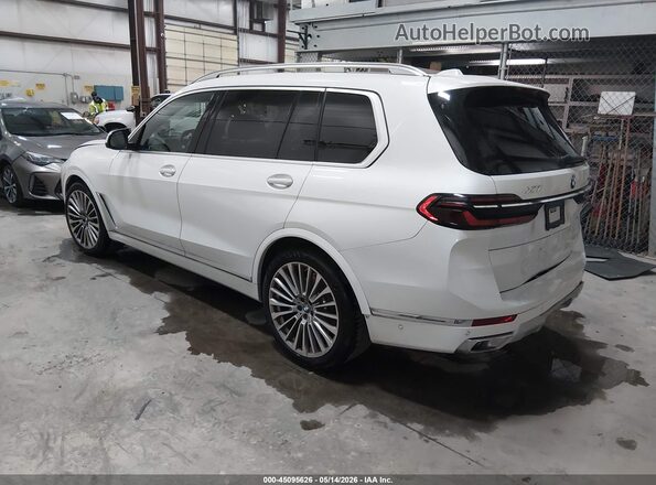 5UX23EM0XR9S24066 2024 BMW X7 Белый Задняя левая четверть