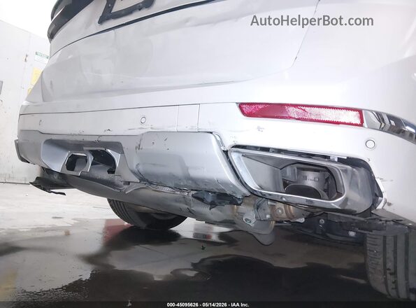 5UX23EM0XR9S24066 2024 BMW X7 Белый 