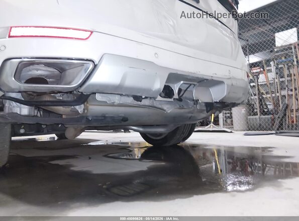5UX23EM0XR9S24066 2024 BMW X7 Белый 