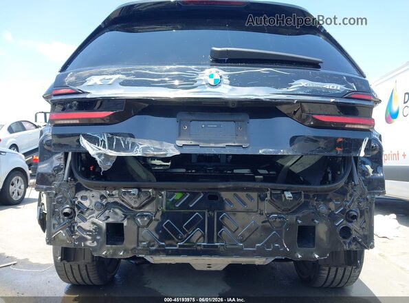 5UX23EM0XT9235964 2026 BMW X7 Black Вид спереду