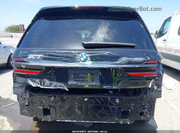 5UX23EM0XT9235964 2026 BMW X7 Black 