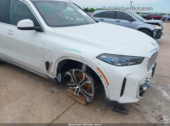 5UX23EU01R9U02589 2024 BMW X5 White წინა ხედი
