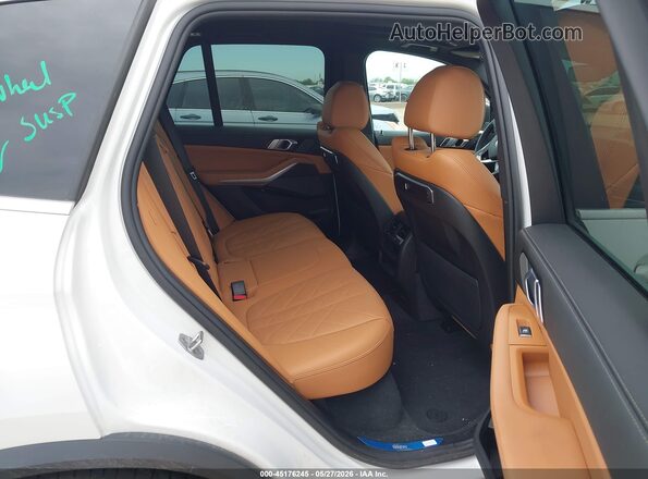 5UX23EU01R9U02589 2024 BMW X5 White VIN კოდის სტიკერის ხედი