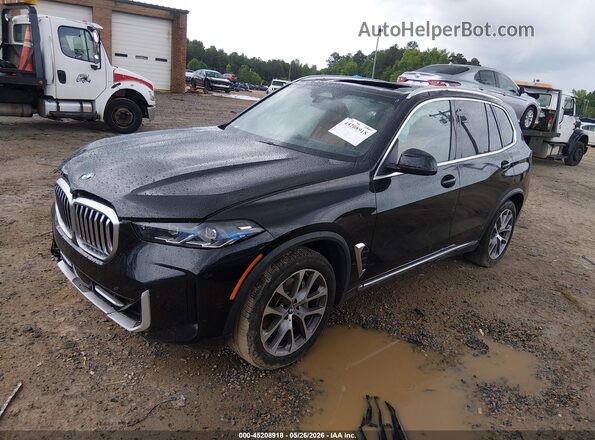 5UX23EU06R9T73946 2024 BMW X5 Black Przód lewy