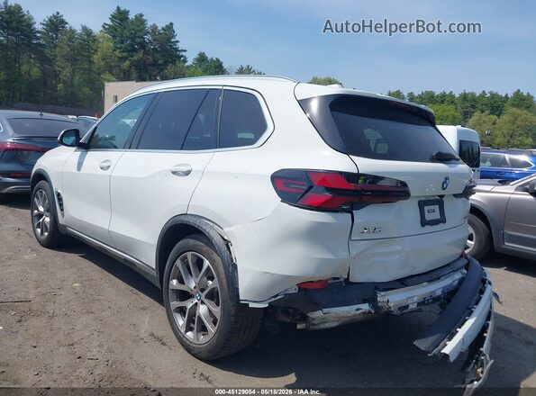 5UX23EU07R9S62564 2024 BMW X5 White უკანა მარცხენა