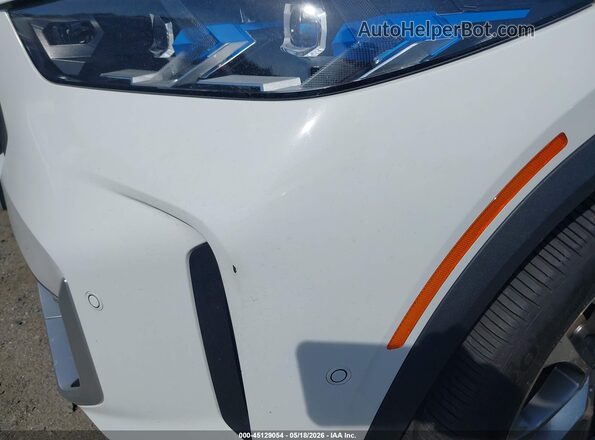 5UX23EU07R9S62564 2024 BMW X5 White 