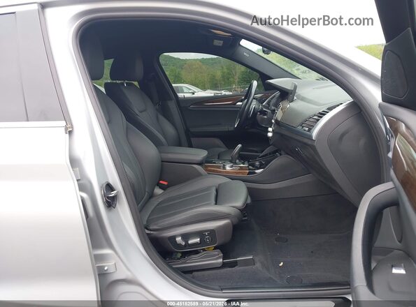 5UX2V1C02LLE68117 2020 BMW X4 Silver Սալոնի դիմացի տեսք