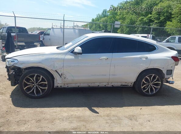 5UX2V1C03M9G26656 2021 BMW X4 White Панорамний вид салону 360°