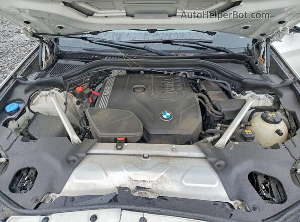 5UX2V1C04M9F37369 2021 BMW X4 White 