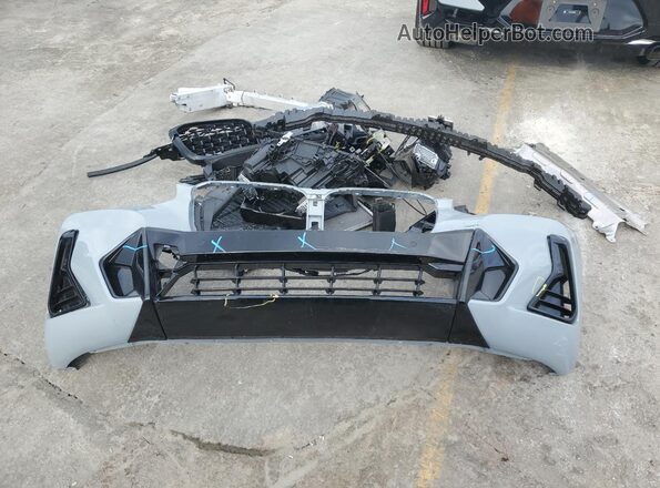 5UX33DT03S9033790 2025 BMW X4 Silver Widok naklejki z numerem VIN