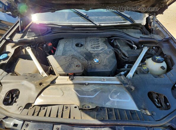 5UX33DT06P9P69470 2023 BMW X4 Black Vista del compartimento del motor