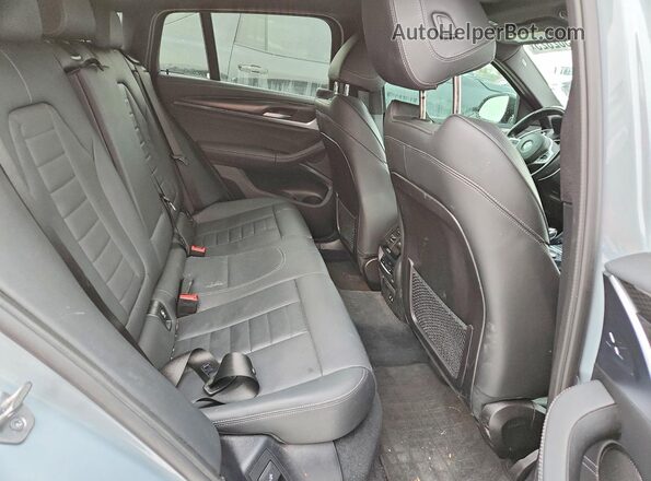 5UX33DT07N9K66947 2022 BMW X4 Серый Вид задней части салона