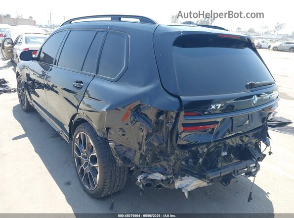 5UX33EM00S9W92706 2025 BMW X7 Черный Задняя левая четверть