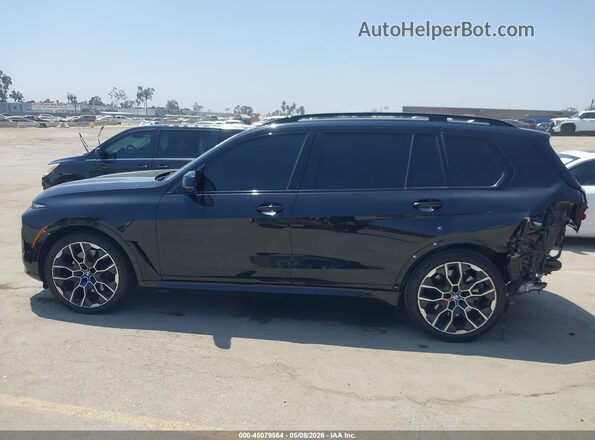 5UX33EM00S9W92706 2025 BMW X7 Черный 