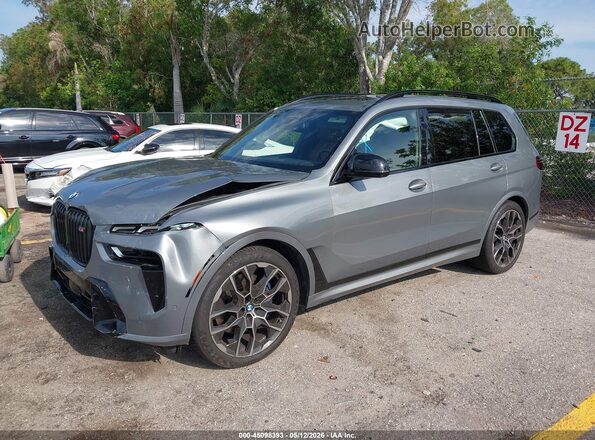 5UX33EM01P9N55877 2023 BMW X7 Gray Передня ліва чверть