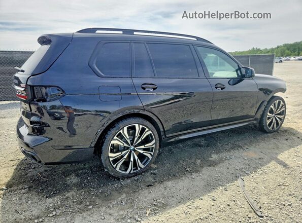 5UX33EM02P9R10717 2023 BMW X7 Black უკანა მარჯვენა