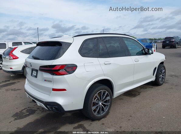 5UX33EU05R9T28758 2024 BMW X5 White Rear right
