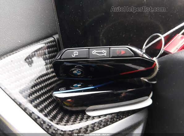 5UX33EU05S9X55654 2025 BMW X5 Blue Vista del salpicadero