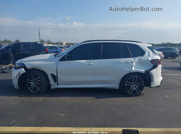 5UX33EU08S9Z18068 2025 BMW X5 White Widok wnętrza 360 stopni