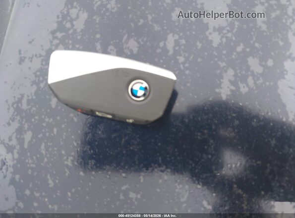 5UX33EX03S9Y84410 2025 BMW X6 Синий Вид панели приборов