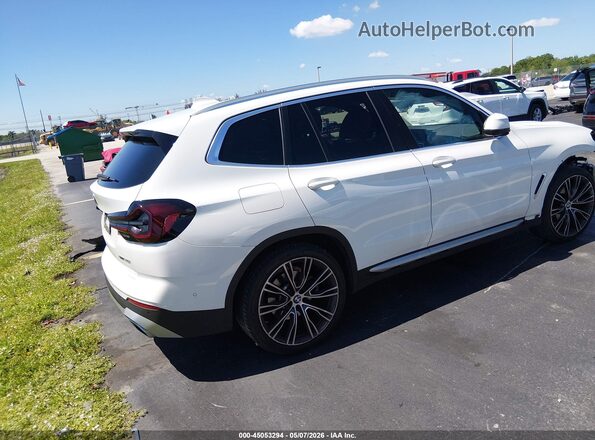 5UX43DP00R9T98923 2024 BMW X3 Белый Задняя правая четверть