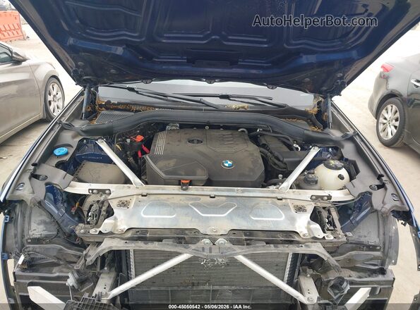 5UX43DP00R9U49837 2024 BMW X3 Blue Vista trasera