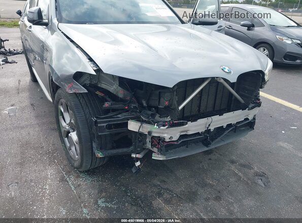5UX43DP02P9N67336 2023 BMW X3 Gray Դիմացի տեսք