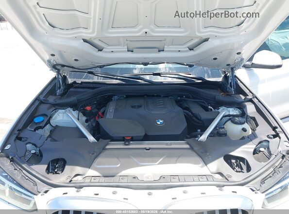 5UX43DP03R9W80991 2024 BMW X3 White Widok z tyłu