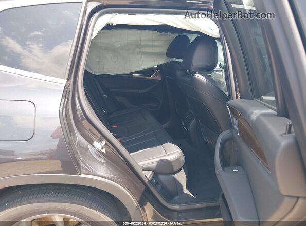 5UX43DP05P9P35910 2023 BMW X3 Gray Widok naklejki z numerem VIN