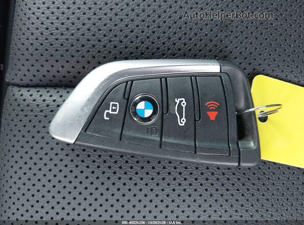 5UX43DP05P9P35910 2023 BMW X3 Gray Widok deski rozdzielczej