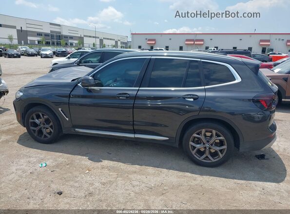 5UX43DP05P9P35910 2023 BMW X3 Gray Widok wnętrza 360 stopni