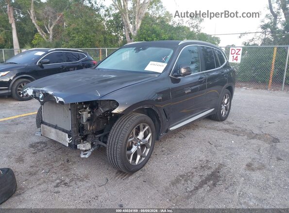 5UX43DP05R9V76891 2024 BMW X3 Black წინა მარცხენა ხედი სამი მეოთხედიდან