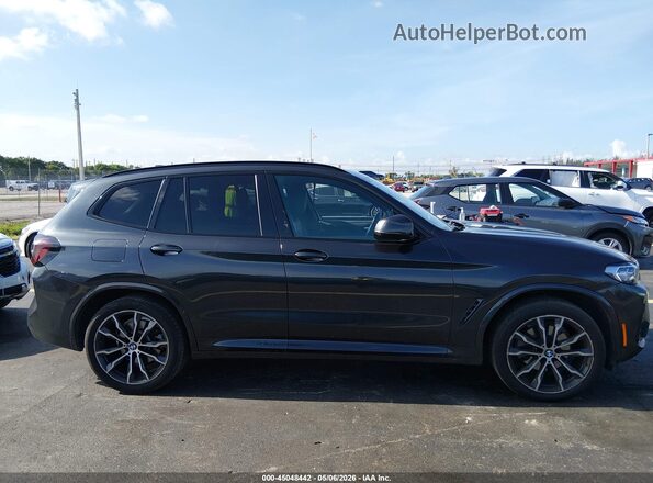 5UX43DP07N9K37334 2022 BMW X3 Gray Սալոնի հետևի տեսք