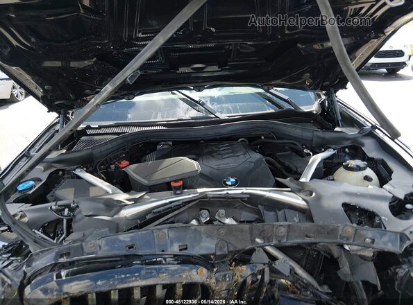 5UX43DP07R9V36795 2024 BMW X3 Черный Вид сзади